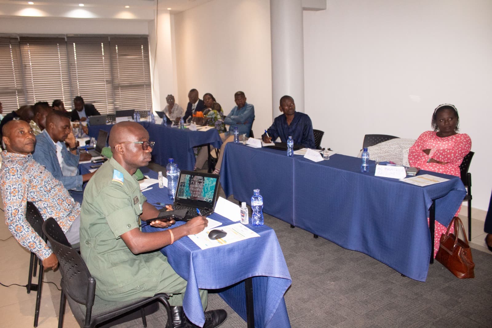FORMATION DE 12 ANIMATEURS COMMUNAUTAIRES SUR LA PRISE EN CHARGE DU DIABÈTE ET DE L’HYPERTENSION ARTÉRIELLE DANS LA PROVINCE DE KINSHASA, AVEC L’APPUI DE SANRU