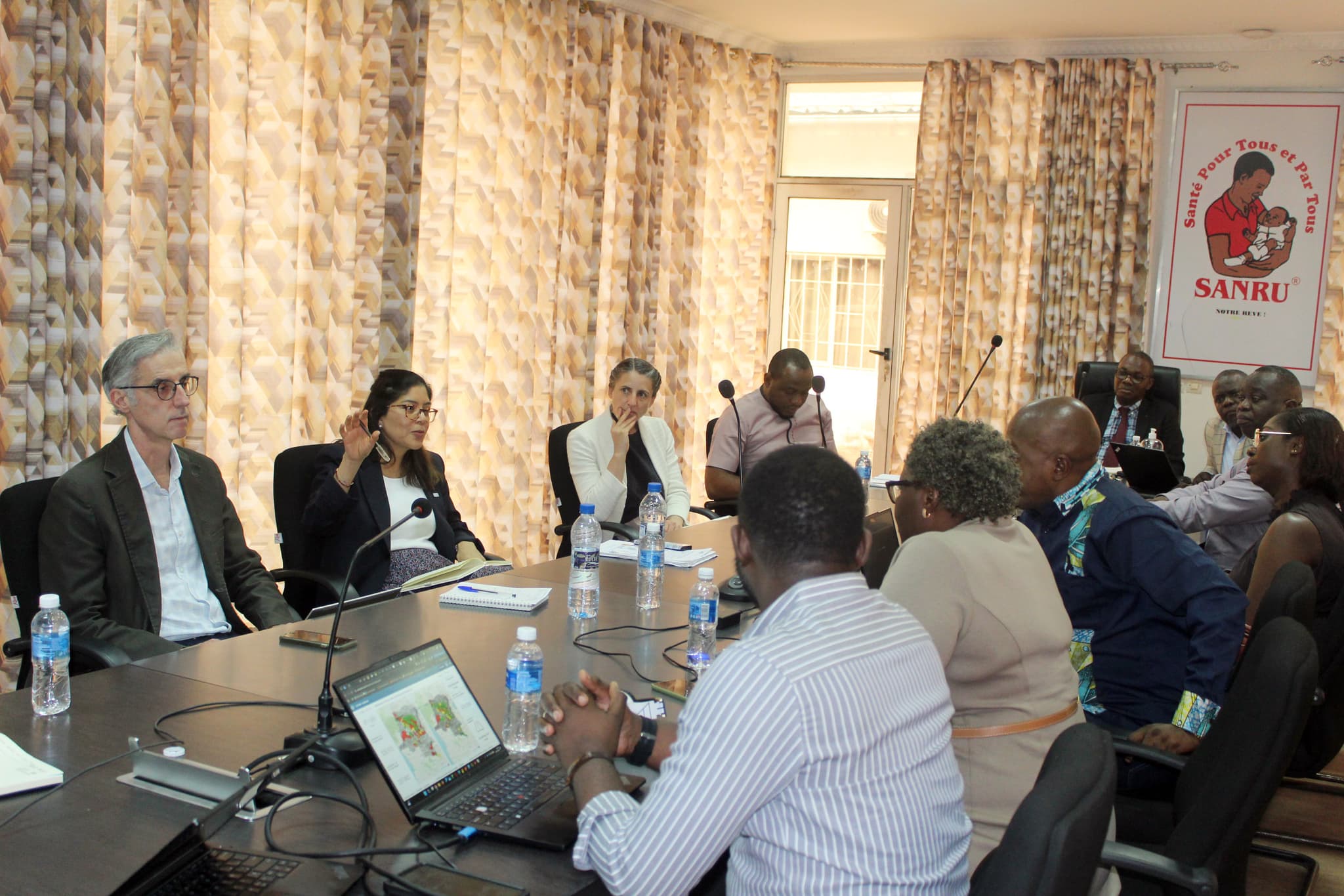 GAVI en visite de travail chez SANRU : un échange stratégique axé sur les innovations, l’impact et les défis du nouveau modèle de financement